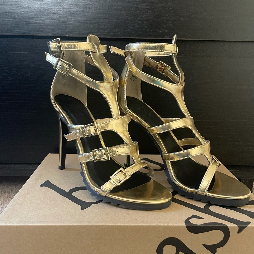 NEW Beau+Ashe heels